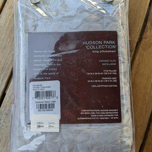 Hudson Park Collection King Pillowsham Vintage Tiles Matelasse